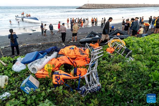 百家樂:巴厘島傾覆快艇公司評分僅1.8分:時常出現超載 有乘客稱無法找到救生衣|封麪深鏡