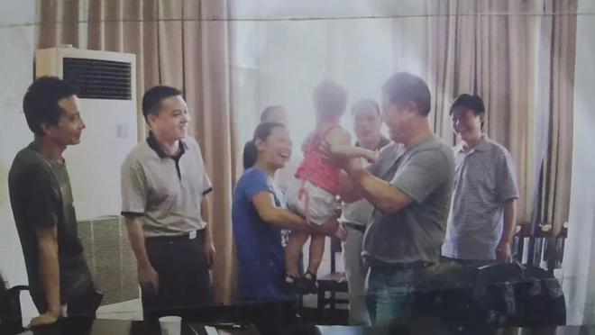 娛樂城：16年前他跳江救下的女孩，今年考上了北京大學！